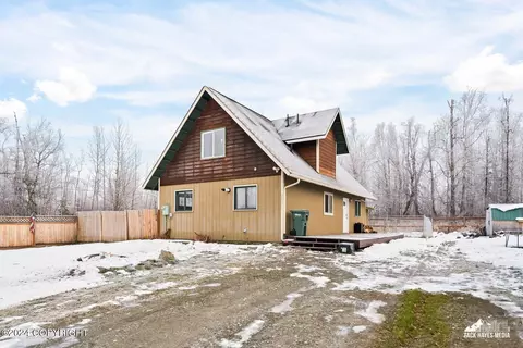6023 S Aurora Dr, Wasilla, AK 99654