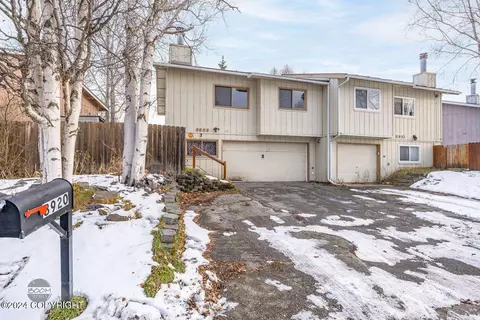 8920 Pioneer Dr, Anchorage, AK 99504