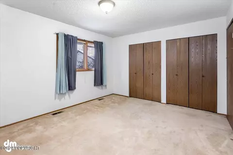 Bedroom - 10119 Nantucket Loop, Anchorage, AK 99507 photo 2 of 6
