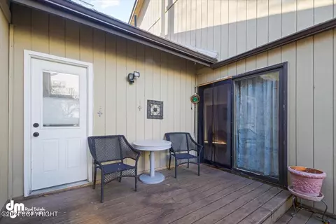 Exterior - 10119 Nantucket Loop, Anchorage, AK 99507 photo 4 of 6