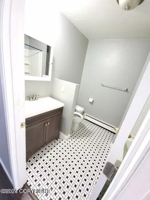 3230 E 41st Ave, Anchorage, AK 99508 photo 6