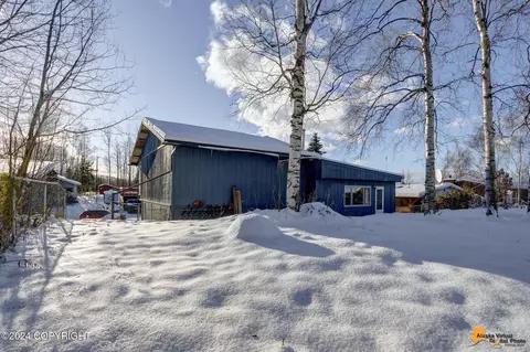 Exterior - 8281 E 20th Ave, Anchorage, AK 99504 photo 5 of 6