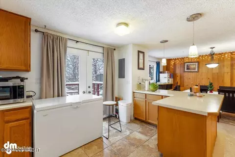 11318 Echo St, Eagle River, AK 99577 photo 30