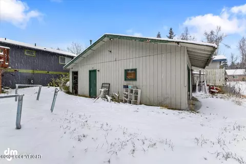 11318 Echo St, Eagle River, AK 99577 photo 40