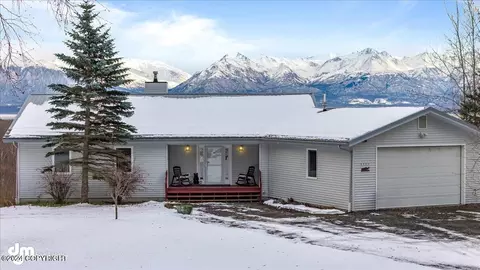 8993 S Knik Goose Bay Rd, Wasilla, AK 99623