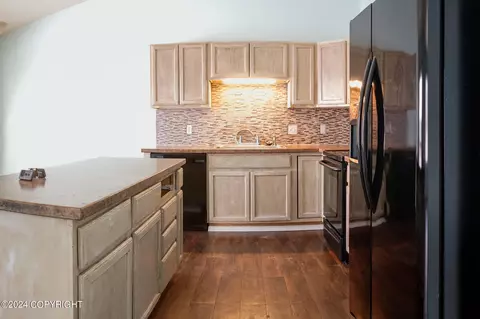 17347 Flintwood Pl, Eagle River, AK 99577