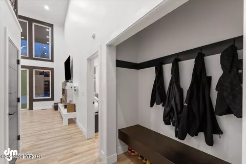 Entry Way - 8845 E Windy Woods Loop, Palmer, AK 99645 photo 3 of 7