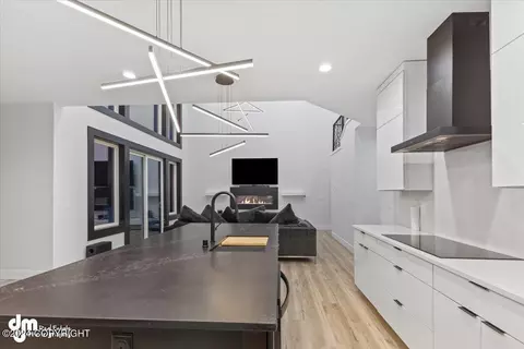 Kitchen - 8845 E Windy Woods Loop, Palmer, AK 99645 photo 5 of 6