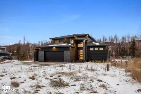 Exterior - 8845 E Windy Woods Loop, Palmer, AK 99645 photo 5 of 6