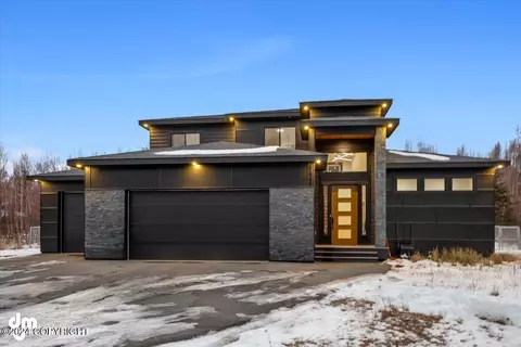 Exterior - 8845 E Windy Woods Loop, Palmer, AK 99645 photo 3 of 6