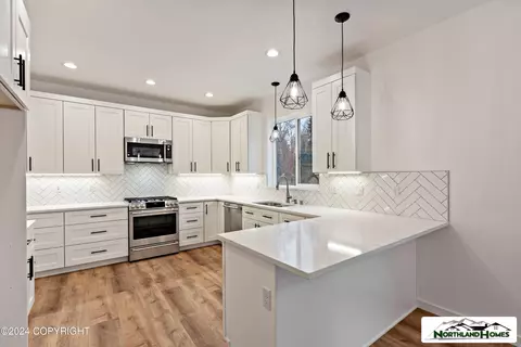 1660 N Tanana Dr, Wasilla, AK 99654