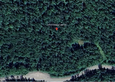 32551 Eklutna Lake Rd, Chugiak, AK 99567