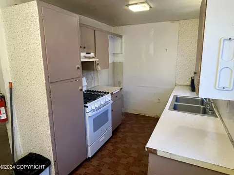4312 E 6th Ave, Anchorage, AK 99508 photo 17