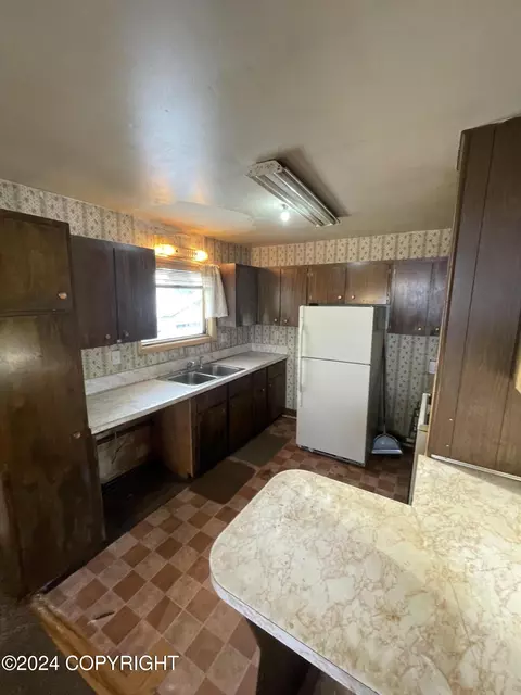 4312 E 6th Ave, Anchorage, AK 99508 photo 7
