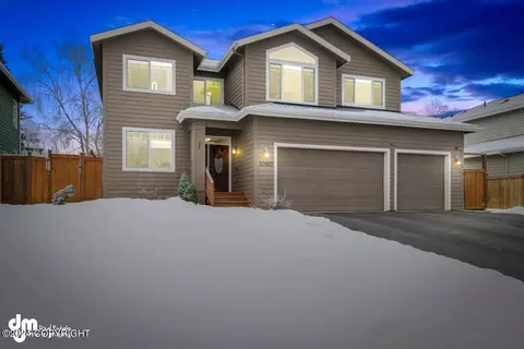 10517 Vancouver Cir, Anchorage, AK 99515