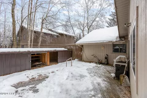 5114 E 42nd Ave, Anchorage, AK 99508 photo 56