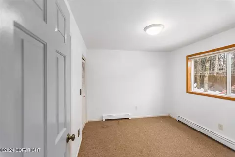 5114 E 42nd Ave, Anchorage, AK 99508 photo 32
