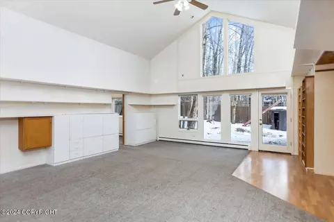 5114 E 42nd Ave, Anchorage, AK 99508 photo 9
