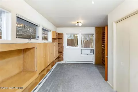 5114 E 42nd Ave, Anchorage, AK 99508 photo 11