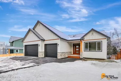 8763 Turlock Dr, Eagle River, AK 99577