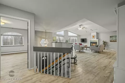 Entry Way - 7827 Stanley Dr, Anchorage, AK 99518 photo 2 of 5