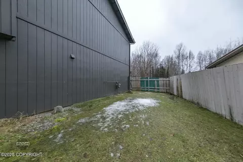 Exterior - 7827 Stanley Dr, Anchorage, AK 99518 photo 26 of 30