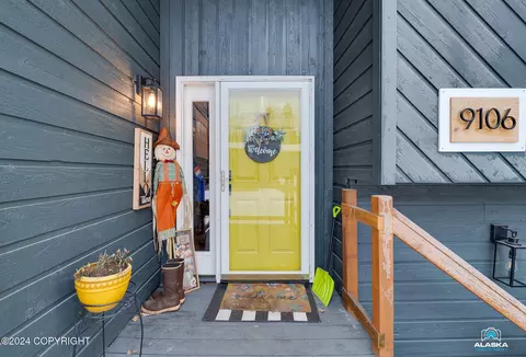 9106 W Parkview Terrace Loop, Eagle River, AK 99577 photo 3