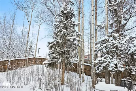 18621 Gibens Cir, Eagle River, AK 99577 photo 34