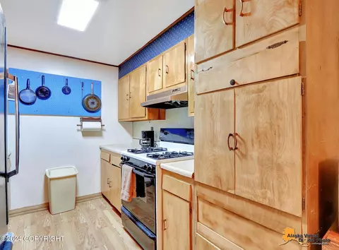 Kitchen - 16807 Coronado Rd, Eagle River, AK 99577 photo 1 of 3