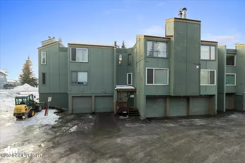 604 Copperbush Ct # 604, Anchorage, AK 99518