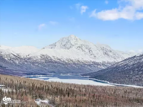 38281 Raymond Ave, Chugiak, AK 99567