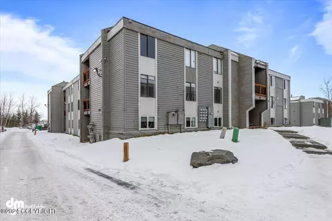 4650 Reka Dr # F9, Anchorage, AK 99508
