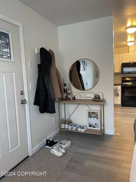 8043 Cranberry St, Anchorage, AK 99502 photo 15