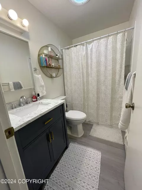 8043 Cranberry St, Anchorage, AK 99502 photo 22