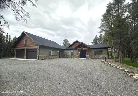 34184 House Dr, Soldotna, AK 99669
