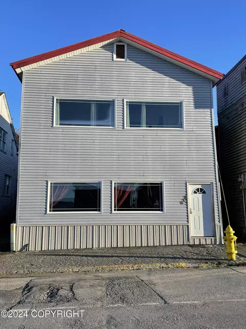 512 2nd St, Cordova, AK 99574