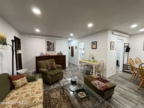 602 N Second St, Petersburg, AK 99833