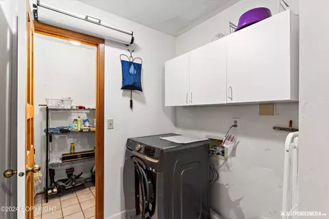 9450 W Kanaga Loop, Eagle River, AK 99577 photo 19