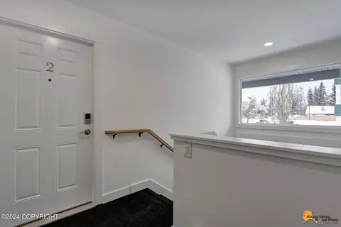 818 E 10th Ave, Anchorage, AK 99501 photo 21