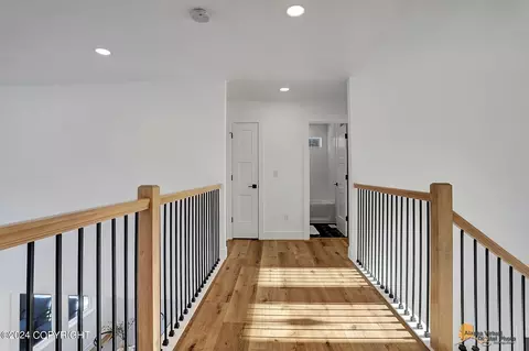 Entry Way - 4657 E Gemini Ln, Wasilla, AK 99654 photo 3 of 6