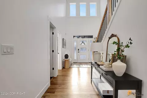 Entry Way - 4657 E Gemini Ln, Wasilla, AK 99654 photo 1 of 6