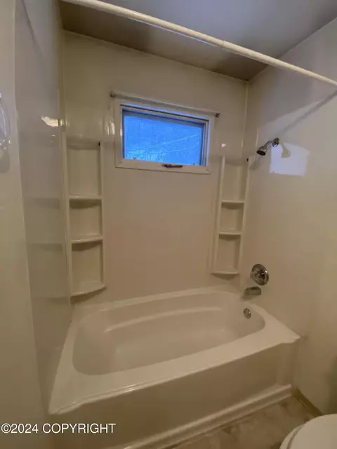 1580 Beaver Pl, Anchorage, AK 99504 photo 32