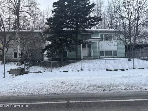 1580 Beaver Pl, Anchorage, AK 99504 photo 2