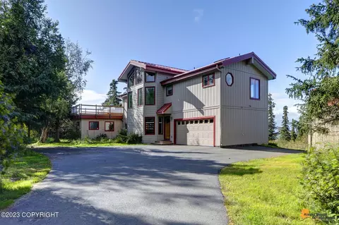 12122 Ginami St, Anchorage, AK 99516