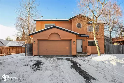 8840 Juliana St, Anchorage, AK 99502