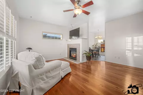 Living - 5874 Big Bend Loop, Anchorage, AK 99502 photo 3 of 4