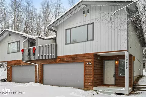 9409 Stuart Cir, Eagle River, AK 99577