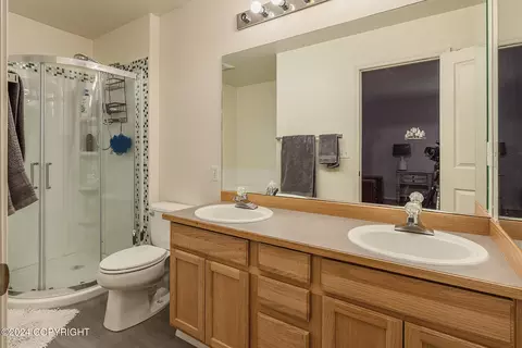2107 Casey Cusack Loop, Anchorage, AK 99515 photo 19