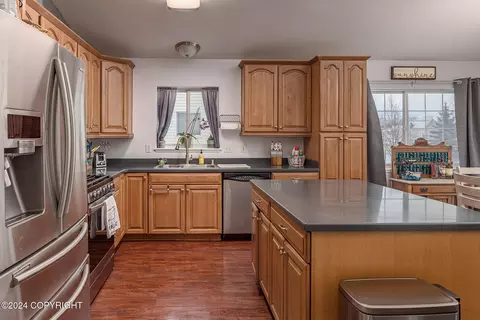 2107 Casey Cusack Loop, Anchorage, AK 99515 photo 11
