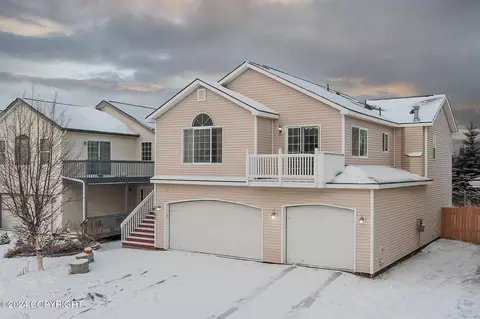 2107 Casey Cusack Loop, Anchorage, AK 99515 photo 2